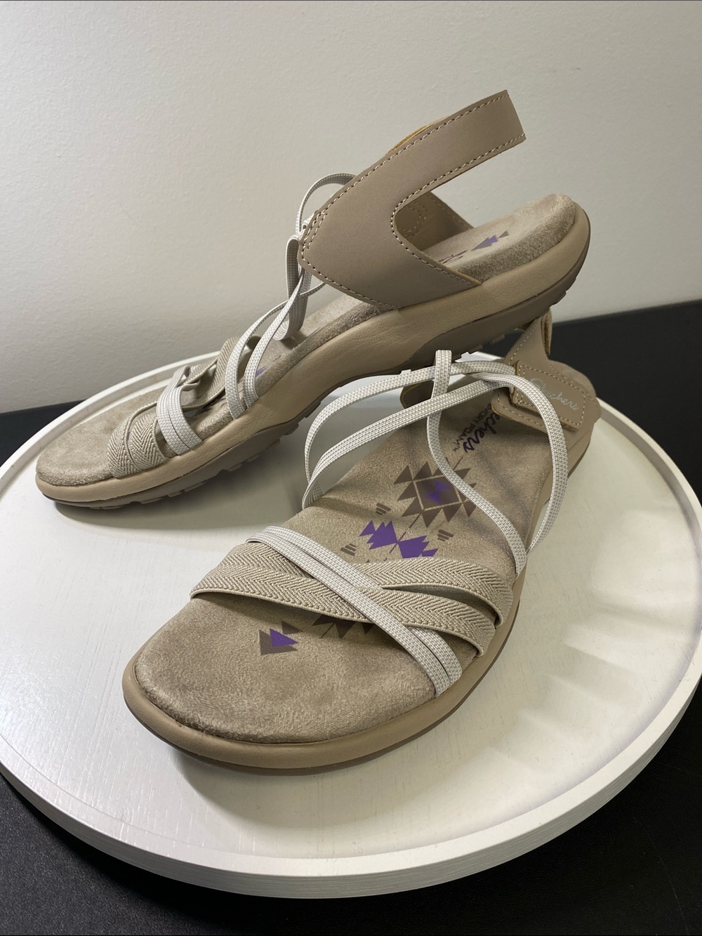 Skechers Memory Foam Beige Strappy Sandal, Reggae Slim Sunnyside, Size 9